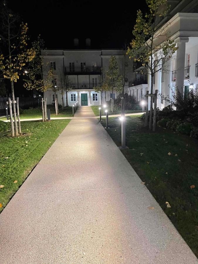 Appartement Chic Gold - 5Min Disneyland Serris Bagian luar foto