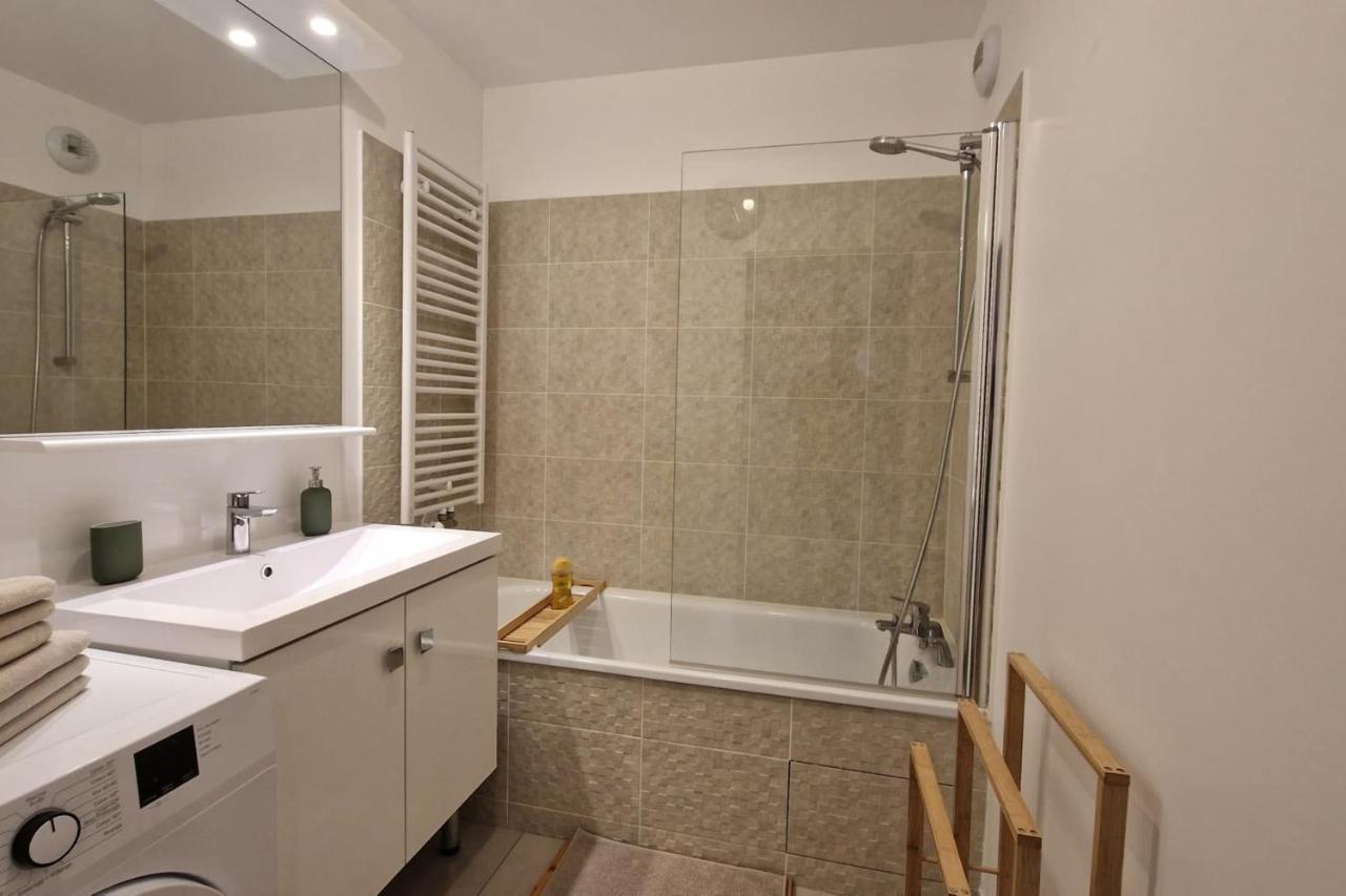 Appartement Chic Gold - 5Min Disneyland Serris Bagian luar foto