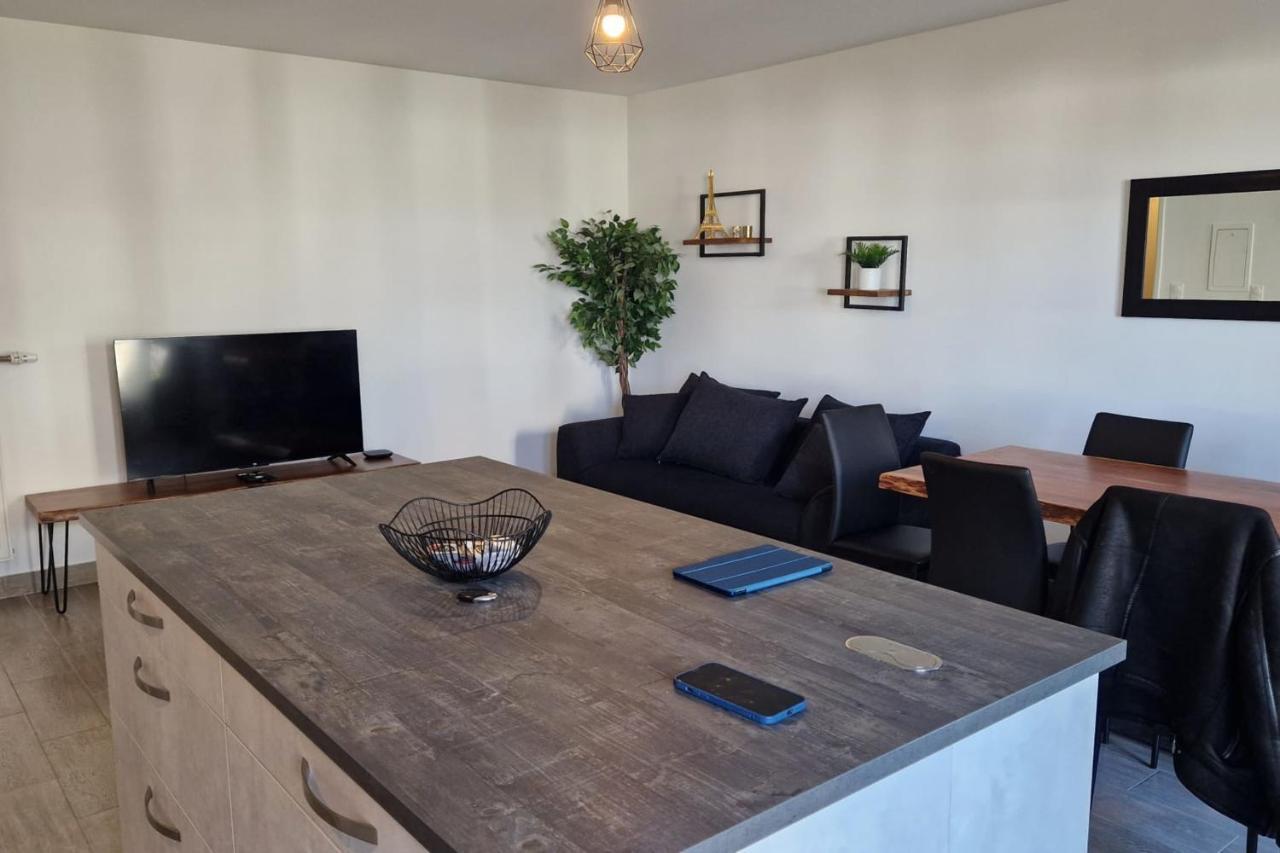 Appartement Chic Gold - 5Min Disneyland Serris Bagian luar foto